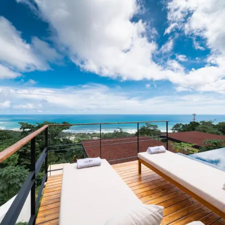 Laloon Luxury Suites - Adults Only