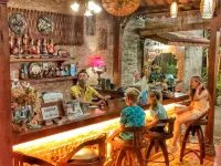 Bedhot Homestay - Bar
