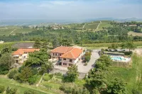 Agriturismo Cantine Bevione - Family Apartments Hotels in Prunetto