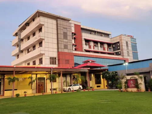 Hotel Prime Safari