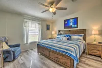 2 Living Rooms: Crescent City Home