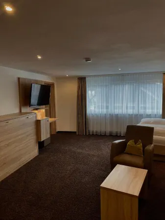 Gasthof Lamm Отели в г. Мюнзинген