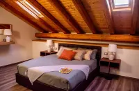 Palazzo Fiammingo Rooms