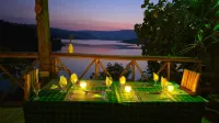 Paradise Eco-Hub, Lake Bunyonyi - breakfast