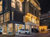 SANS Vibes Anrhez Guci Hotel Hotels in Bojong
