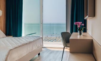 Hotel Galassia Suites & Spa