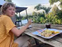 Sipi Backpackers - breakfast