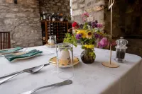 Ty Mawr, Brechfa - breakfast