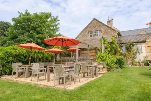 The Ebrington Arms Hotels in Chipping Campden