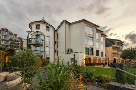 Moselromantik Hotel Kessler Meyer Отели в г. Кохем