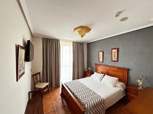 Hostal Posada Entreviñas Hotels in Valdepeñas