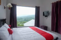 RedDoorz at Jalan Dieng 3 - Parvekkeita