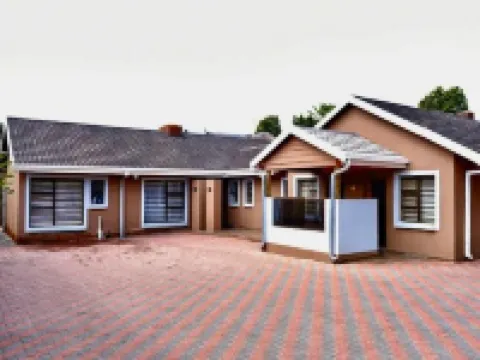 Lauren Palace Guest House