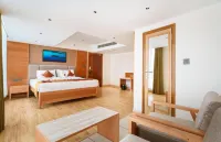 Townbridge Hotels & Suites