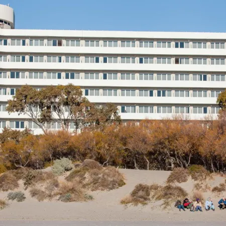 Rayentray Grand Hotel Отели в г. Вьедма
