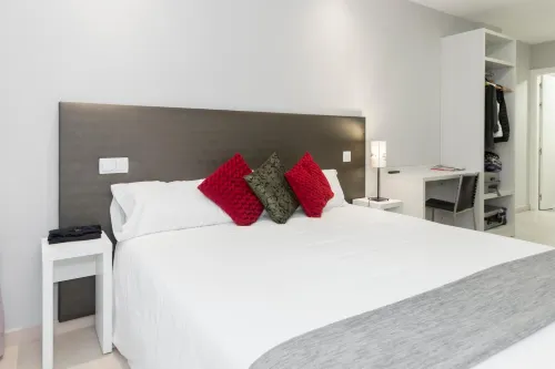 Hostal Aslyp 114 - guesthouses