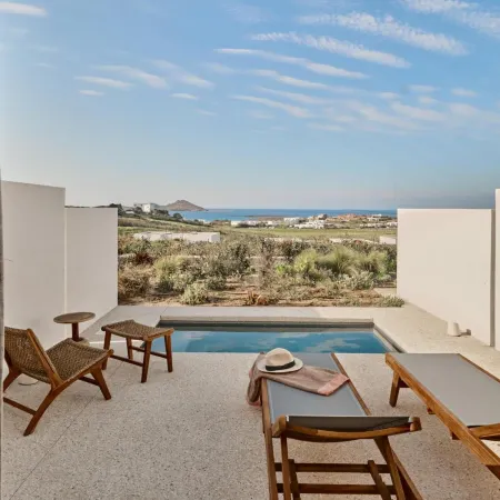 Ovea Paros