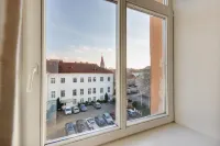 Tyzen39&38 Luxury Apartment