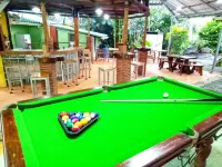 TP Hut Bungalows