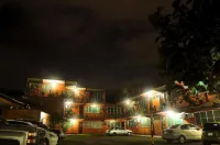 Hotel Fenix - Parkplatz