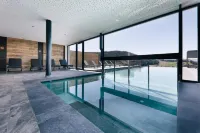 Hotel Avelina - Pools