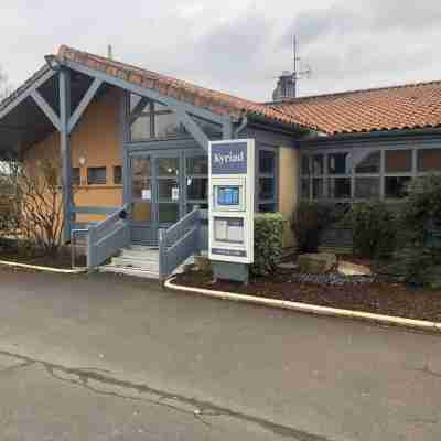 Kyriad Niort Est - La Crèche Hotel Exterior