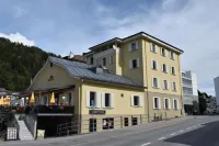 Hotel Rätia Hotels in Surselva District