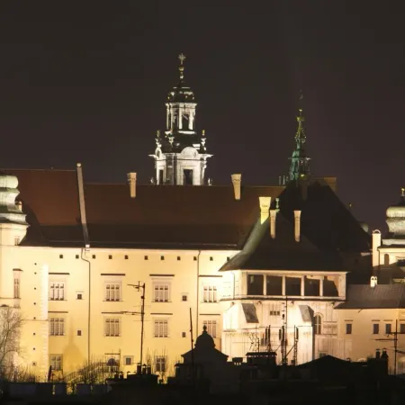 Hotel Columbus Отели рядом с достопримечательностью «Высокая синагога»