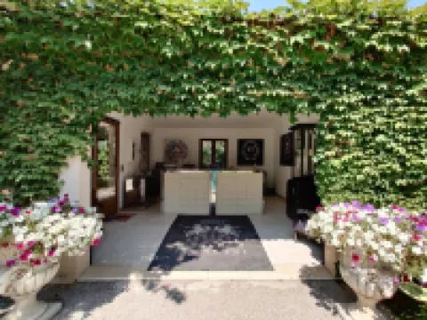 메종 프레스티지 로베르토 기시니