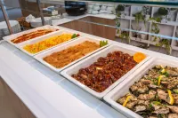 Palm Beach Hotel - Adults Only - พร้อมอาหารเช้า