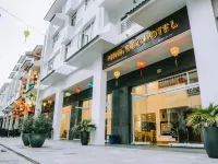 Minh Duc Hotel Tuan Chau Hotels near Tuần Châu Harbor / Tuan Chau Port