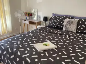Private Room Near Melbourne Airport