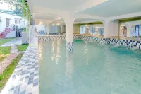 Homestay Vuon Phap BMT Hotels in Tu An