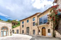 Anfihouse - Camere e Appartamenti in Centro Storico