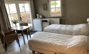 B&B Logeren Bij Van Heeren