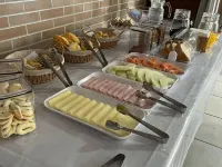 GH Barra da Lagoa Hotels near Lighthouse
