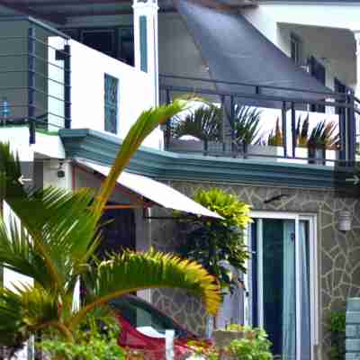 Entre Vallee Hotel Exterior