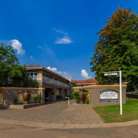 Lakeview Boutique Hotel & Conference Center