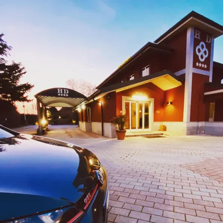 Hotel Daniel Отели в г. Треццо-суль-Адда