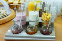 City-Pension Dessau-Roßlau - breakfast