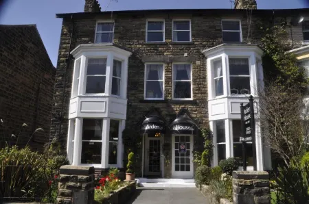 Arden House Отели рядом с достопримечательностью «Bils & Rye»