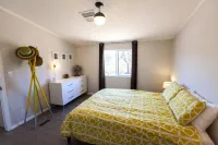 @ Marbella Lane - 10 Acres Oasis Desert Retreat! Hotels in San Bernardino County