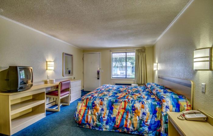 Motel 6 Saint Joseph, MO