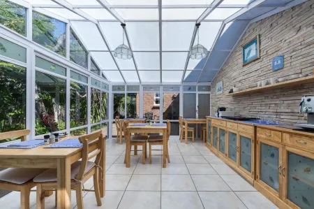 Rustic Manor Guest House Отели в г. Tokai