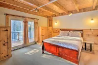 Inviting Countryside Home: 4 Mi to Long Lake!