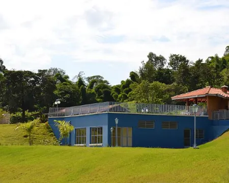 Bougainville Hotel Fazenda Hotels in Amparo