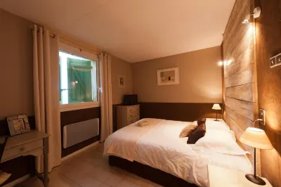 Le Devem de Mirapier Hotels in Cornillon-Confoux