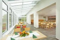 Hotel Fit Hotels in Much