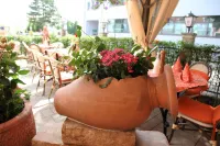 Hotel Villa Toscana Hotels in Gersthofen