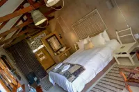 Mirabel Guesthouse Hotels in Parys
